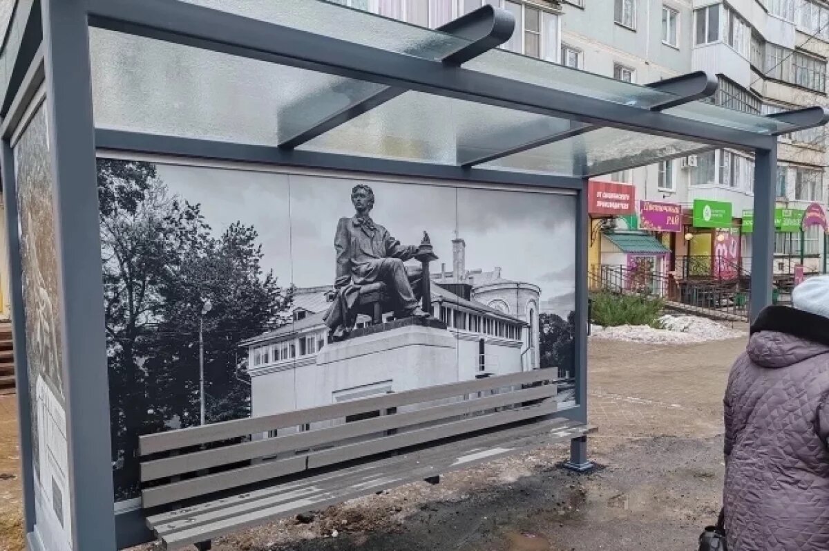    В Смоленске проведут проверку и обновление остановок транспорта