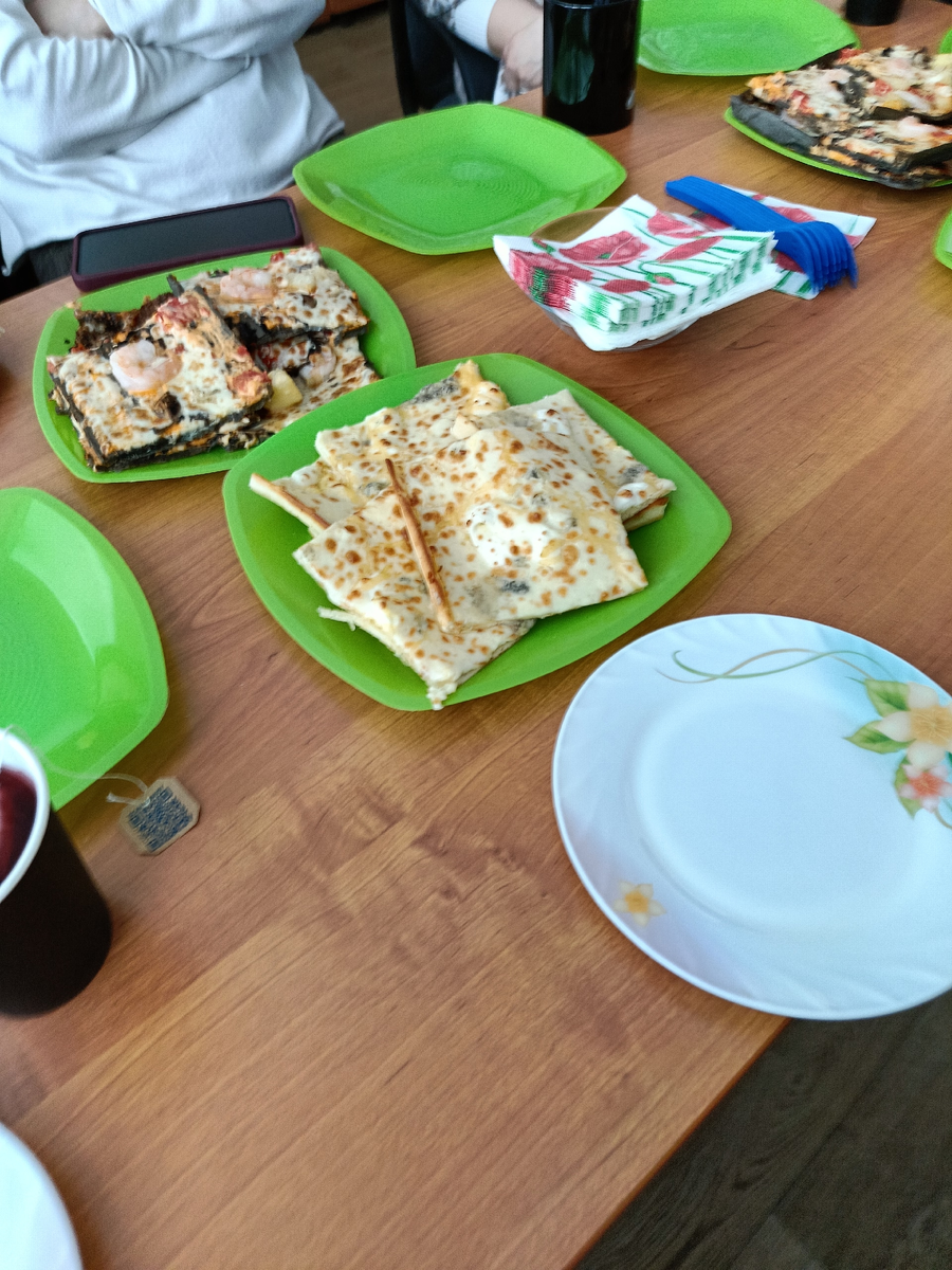 8 марта на работе