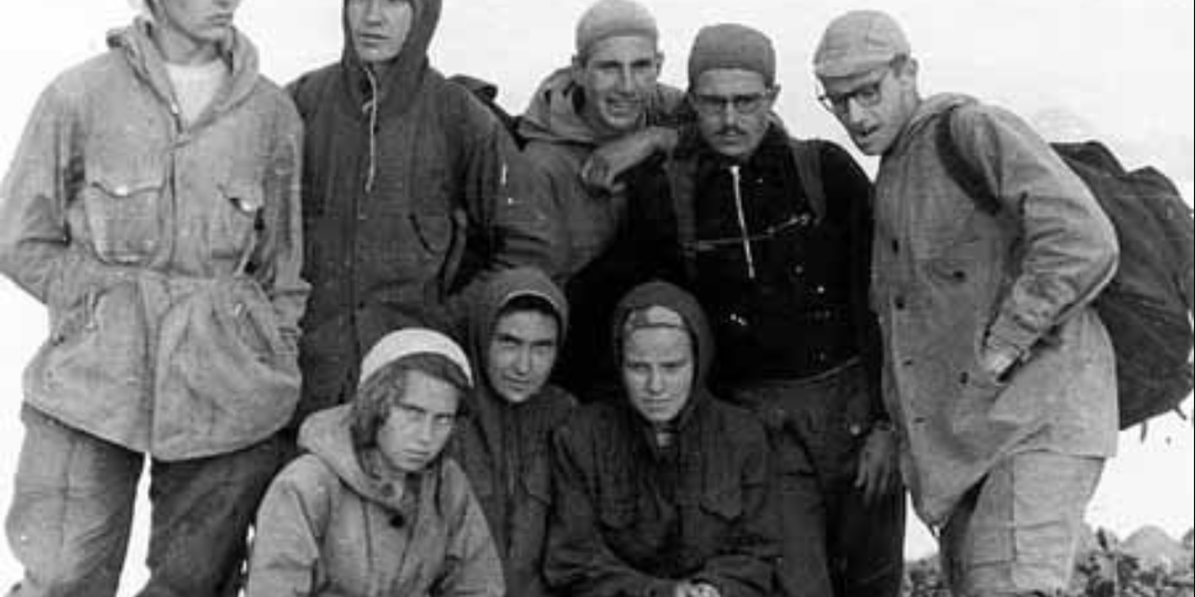 Огни над перевалом: почему версия об НЛО в деле группы Дятлова остаётся самой красивой, но не самой убедительной