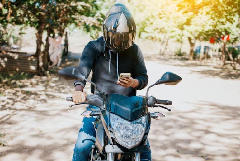 Каким может быть смартфон для мотоциклиста?