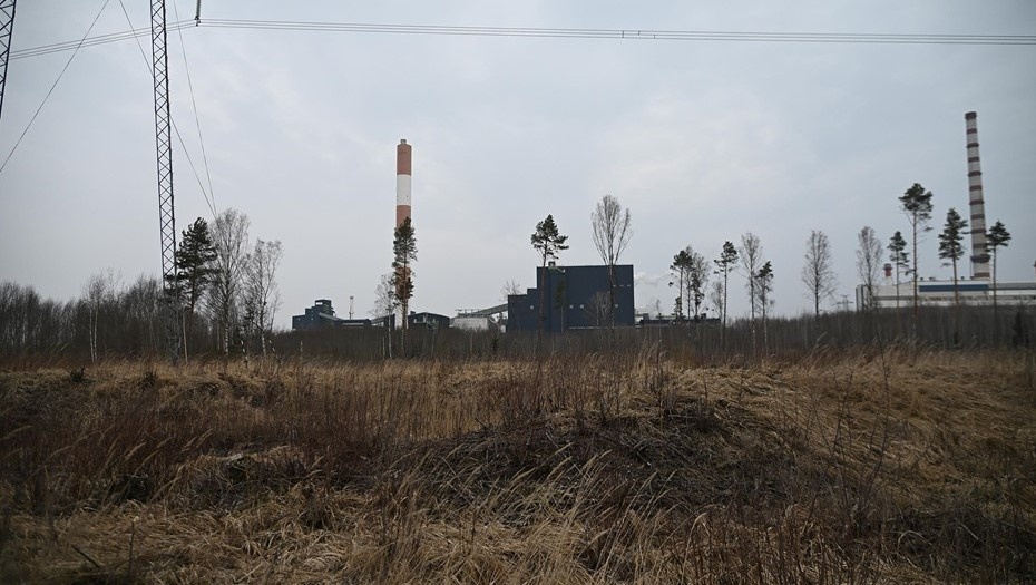 Автор фото: ERR. Территория электростанции в Аувере, Эстония, куда упал БПЛА.