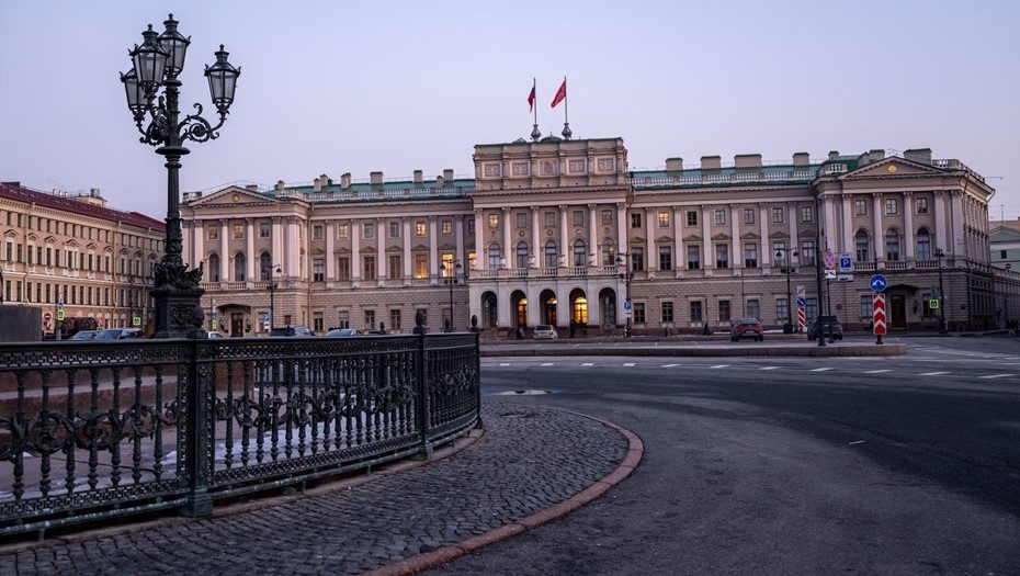    Мариинский дворец. Законодательное собрание Петербурга. Автор фото: Фролов Мартьян