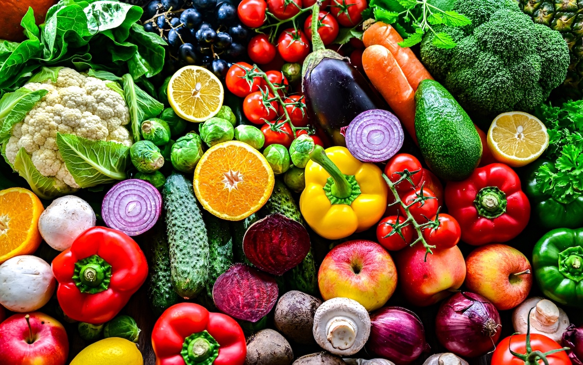     Анатомия рынка с Олегом Кусовым: прогулка по Москворецкому