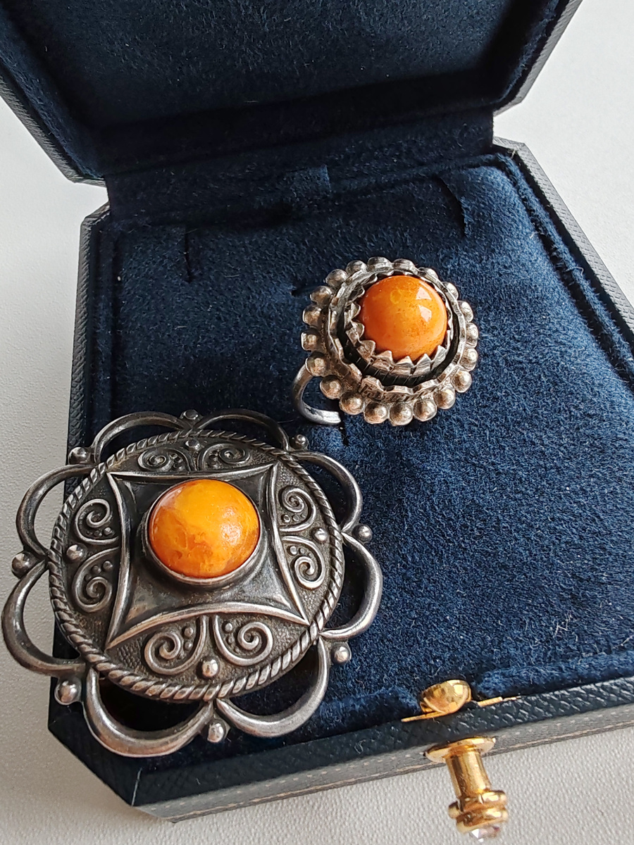 Украшения из Риги, 1953 год