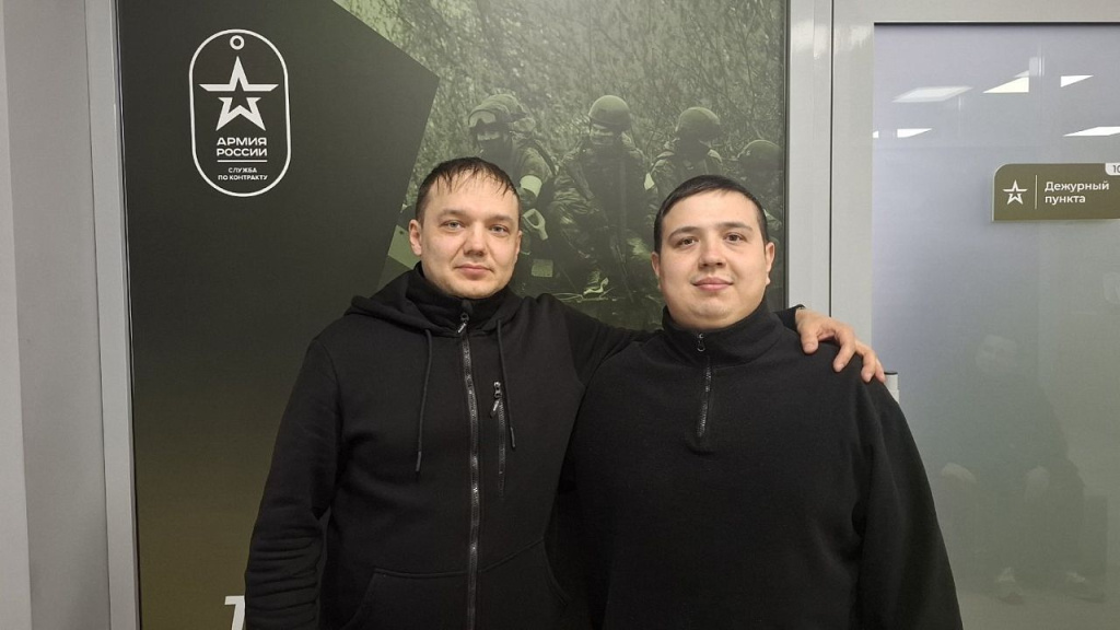    Братья из Екатеринбурга рассказали, почему подписали контракт на службу в Югре