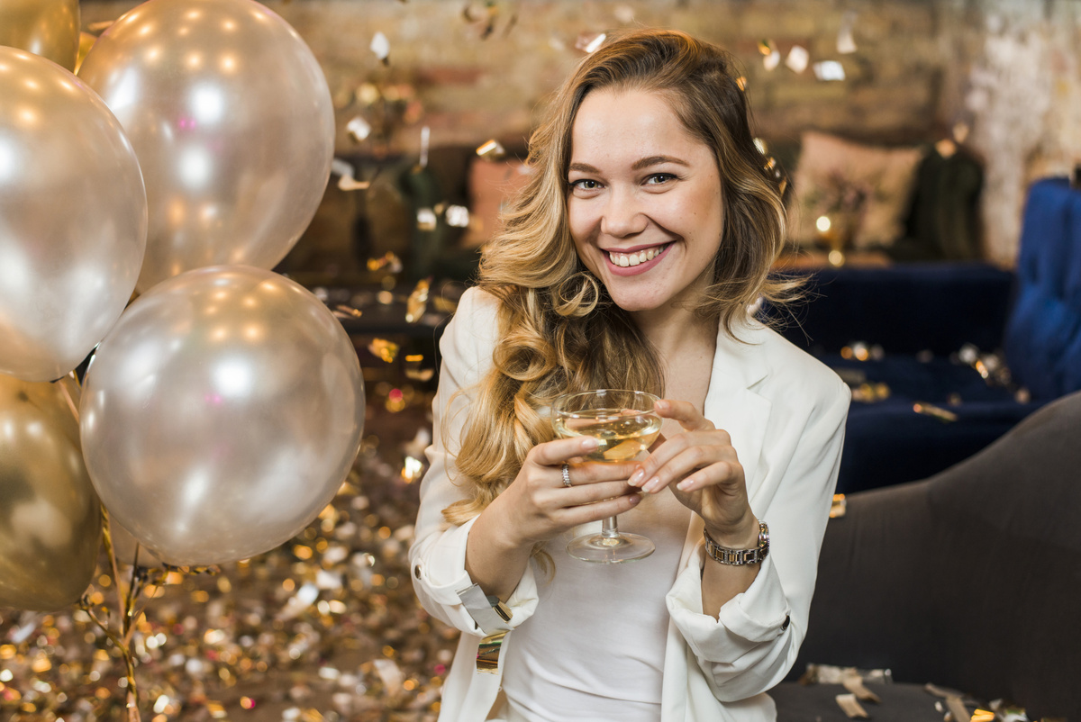 Дизайн: Freepik (https://www.freepik.com)