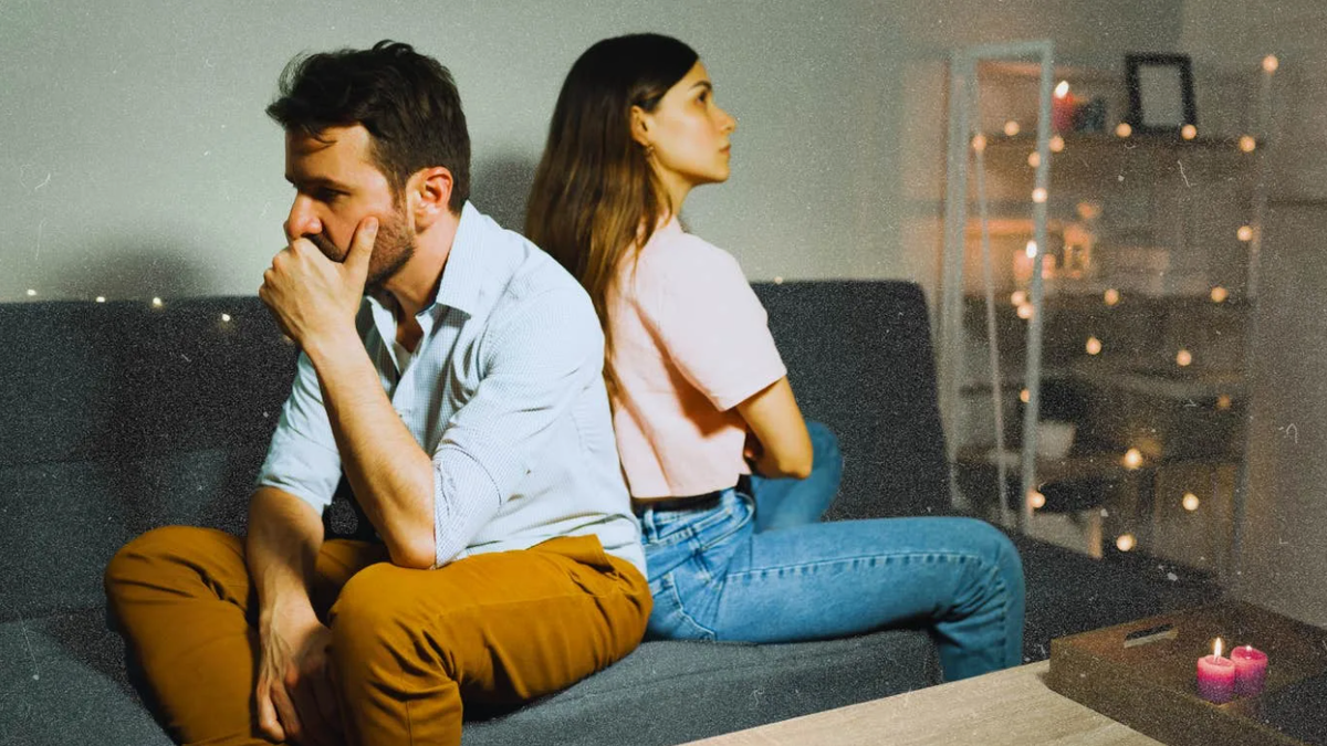 Психоаналитический взгляд психолога Елены Смирновой на тревогу в отношениях: страх быть отвергнутым, слияние, дистанция и как живой диалог помогает вернуть контакт