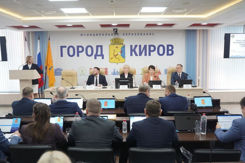 В администрации Кирова устраняют системные проблемы