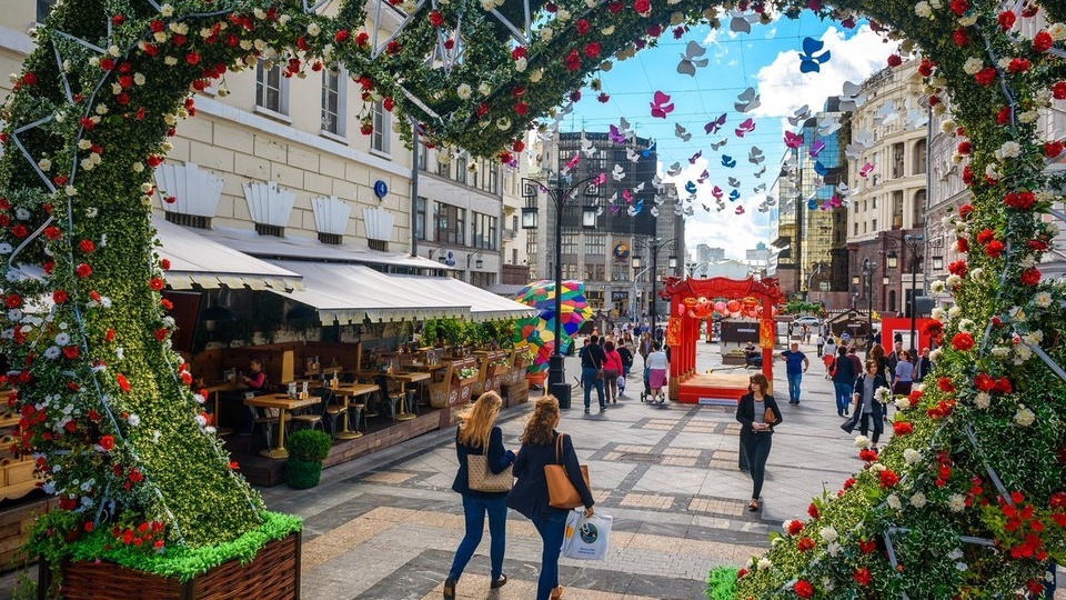 Россиян ждут самые короткие за восемь лет майские праздники: в Госдуме объяснили, почему так получилось