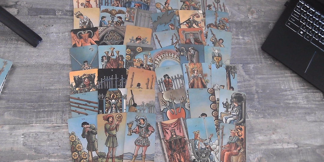 Что там в доме у этого человека?