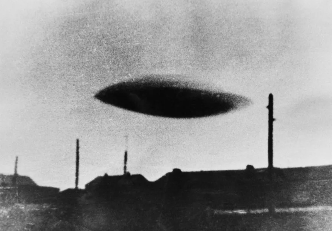 НЛО в СССР. Секретные архивы, падения «тарелок» и тела пришельцев