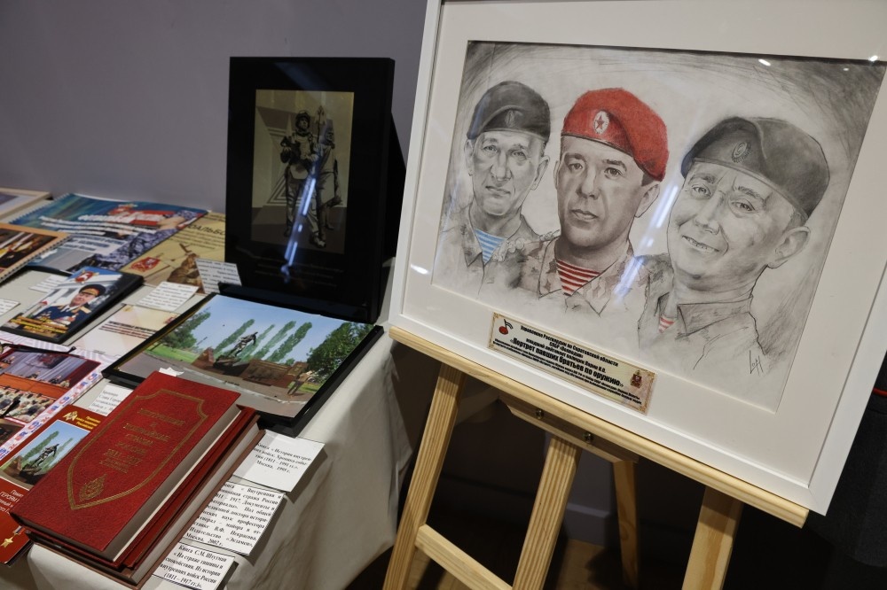    В Нижнем Новгороде открыли выставку к юбилею Росгвардии