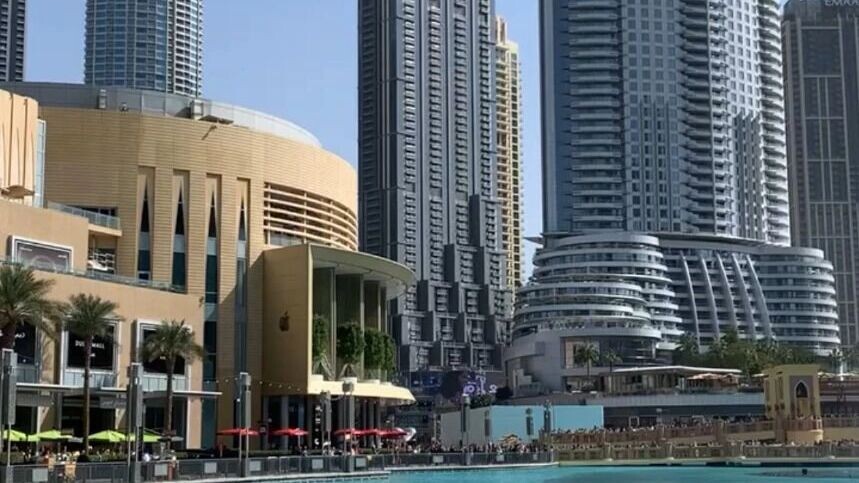    Обстрелы Дубая заставили туристов сменить привычные маршруты   Анжелика Барабаш / mkset.ru