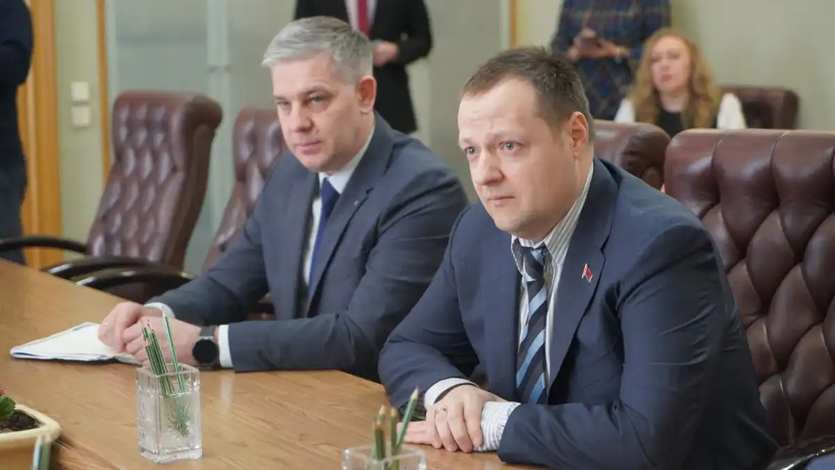 На новый селекционный комбайн Брянсксельмаш будут ставить двигатель ММЗФото: telegram-канал губернатора Брянской области Александра БогомазаНа новый селекционный комбайн Брянсксельмаш будут ставить двигатель ММЗ