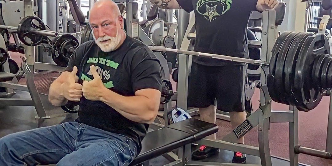 День 3. Жим лёжа после 40: как не убить плечи и всё равно качать грудь