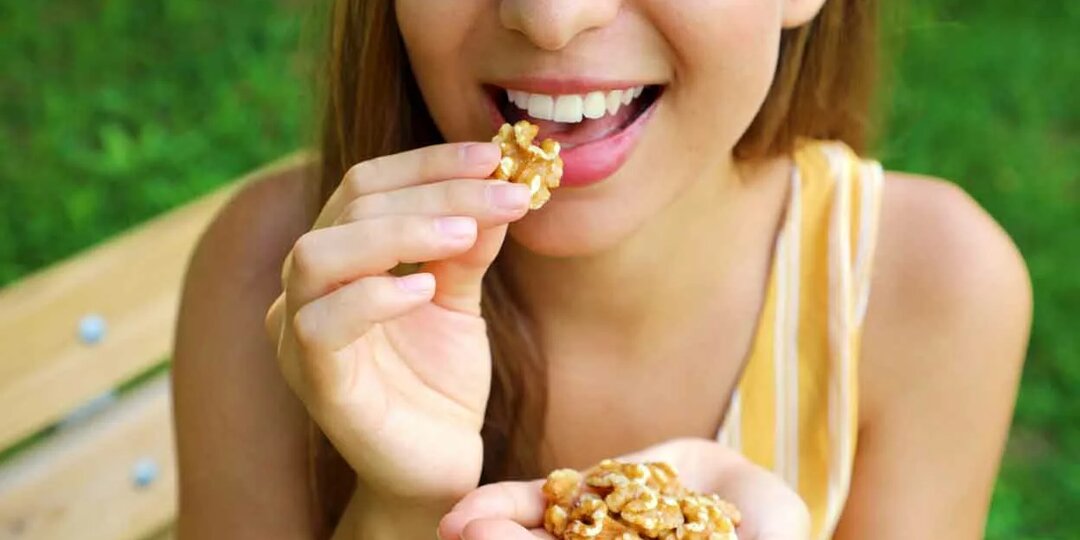 Революция на кухне: почему обычные орехи мы едим неправильно