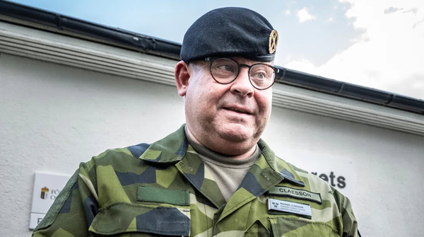    Шведский главнокомандующий отправился в США, чтобы напомнить об Украине