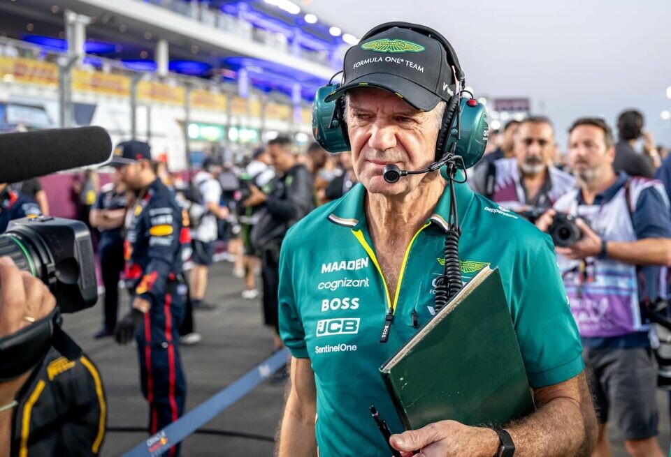    Хельмут Марко: Ньюи сильно расстроен из-за проблем Aston MartinF1