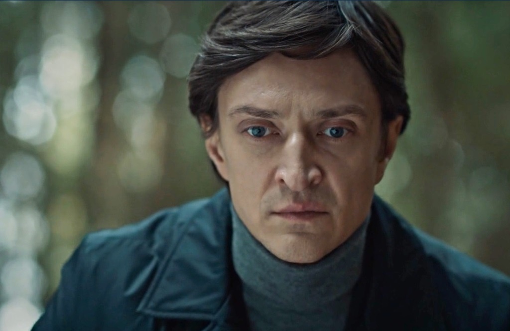 Фото и постер с сайта Кино-театр.ру