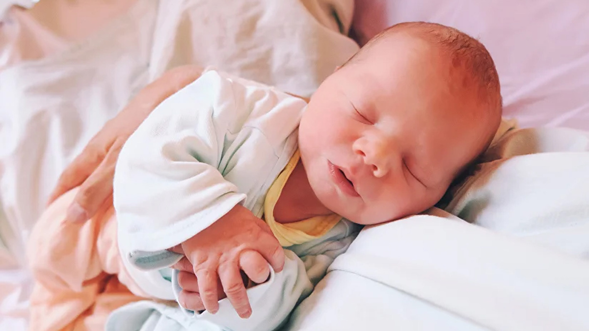 что делают после роддома