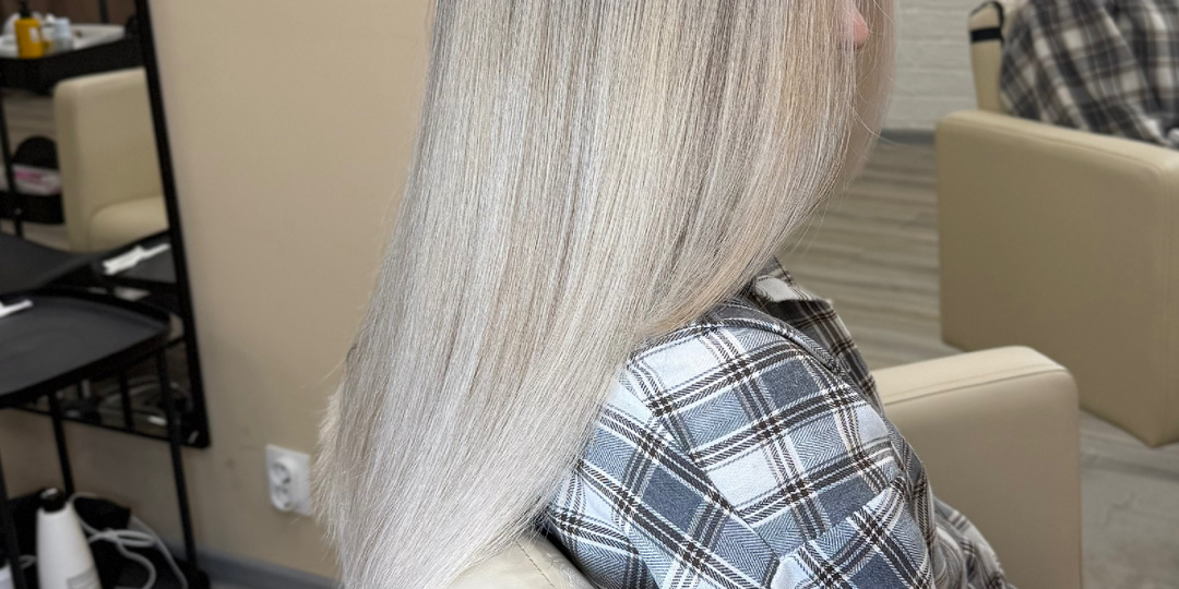 Блонду обязательно нужны маски. И вот почему это не просто “уход”, а вопрос сохранения волос