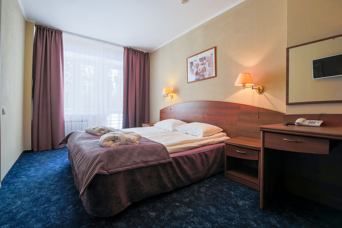 Парк-отель «Тропикана» расположен в 20 км от Москвы.