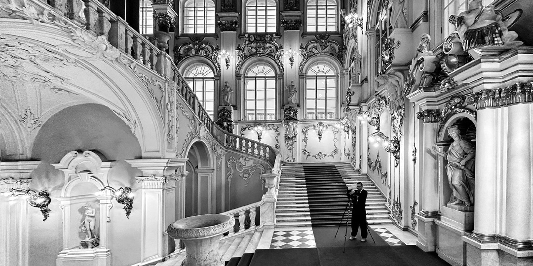 Вечернее интервью: Михаил Розанов — о пути от контркультуры к делам государственной важности и о том, почему он не фотограф, а художник