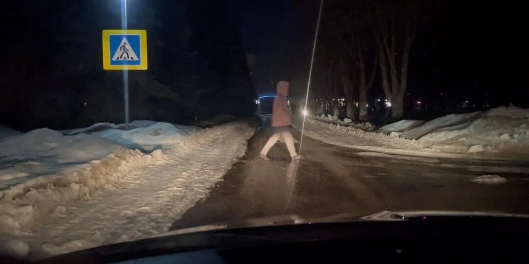 В Белгороде смогут освещать пешеходные переходы при блэкауте солнечными панелями