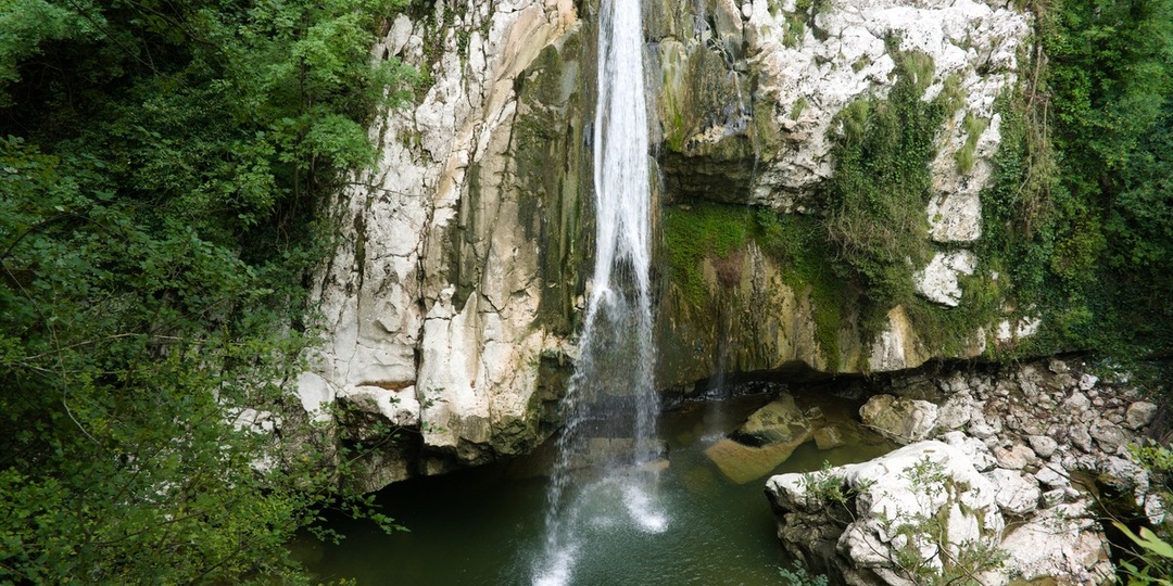 Водопады Сочи: как я открыл для себя горную сторону курорта и почему теперь не представляю отпуск без них