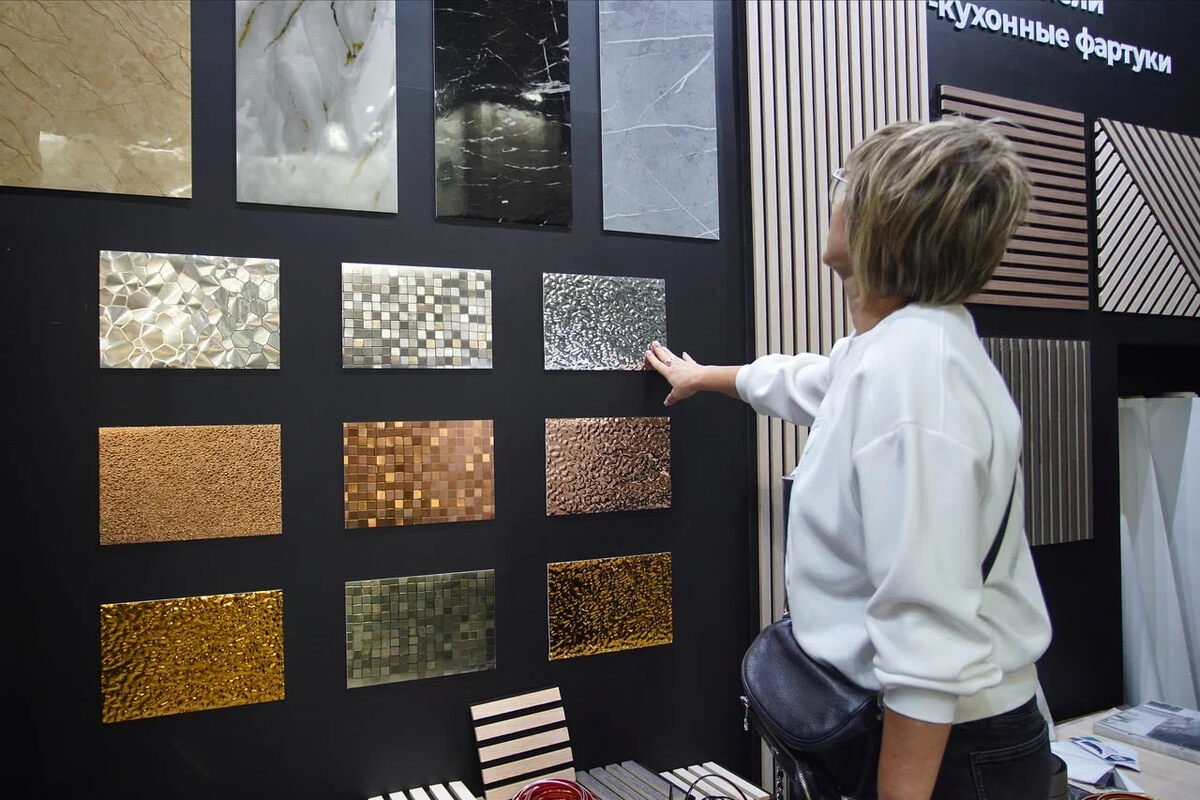 Пример образцов стеновых ПВХ и акустических панелей VEROL. 