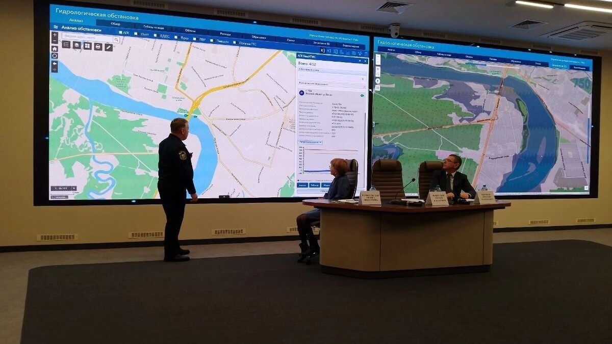    Пресс-конференция по весеннему половодью в Уфе   Линар Мингазов / mkset.ru