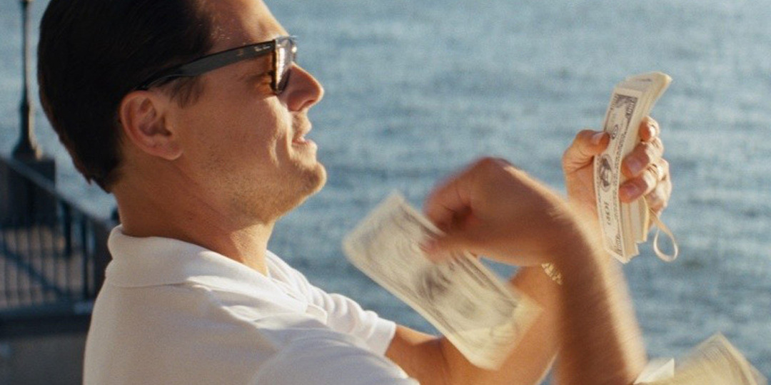 Знаменитости, которые сорят деньгами, и те, кто предпочитает экономить