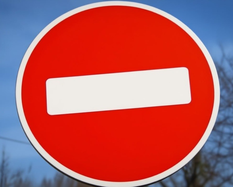     В Курске временно ограничили движение на Золотой и 2-й Рабочей улицах