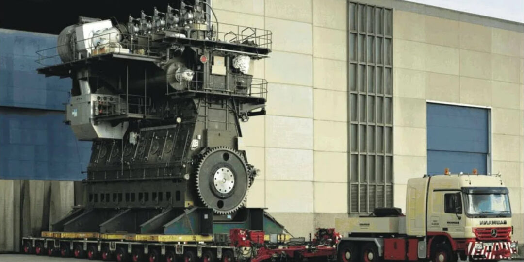 Двигатель, который весит как подводная лодка и движет треть мировой торговли. Самый большой ДВС в мире