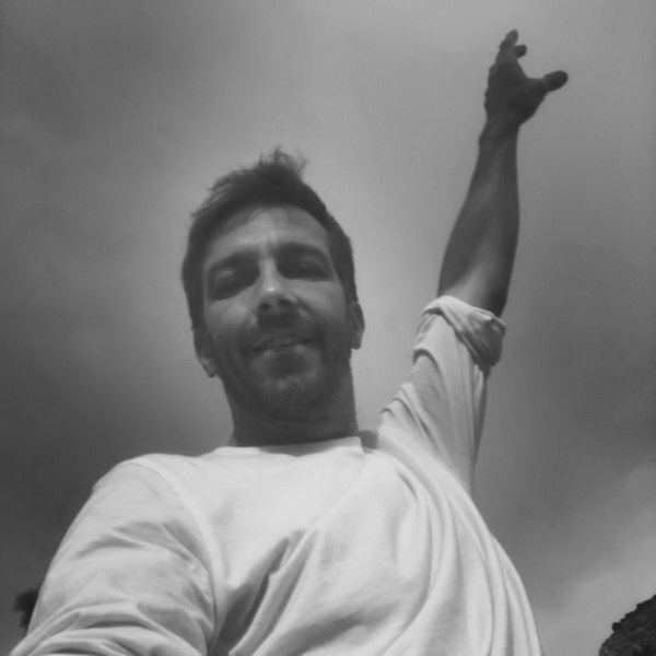     Актер Тихон Котрелёв умер в 49 лет