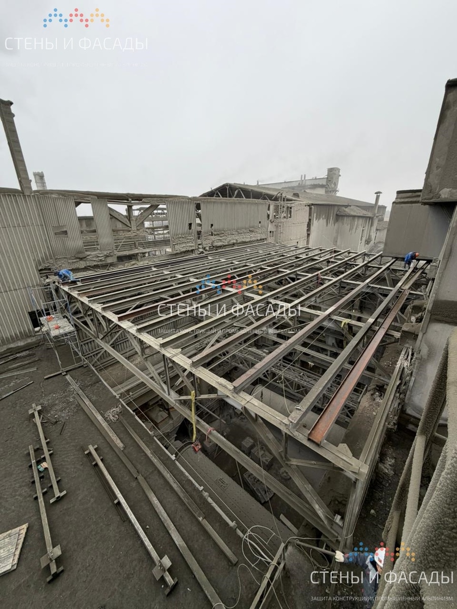 На фото: работа компании  «Стены и Фасады»