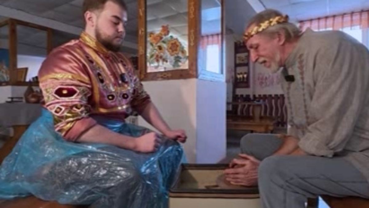    Работники культуры в Курске сохраняют древние ремёсла своим трудом