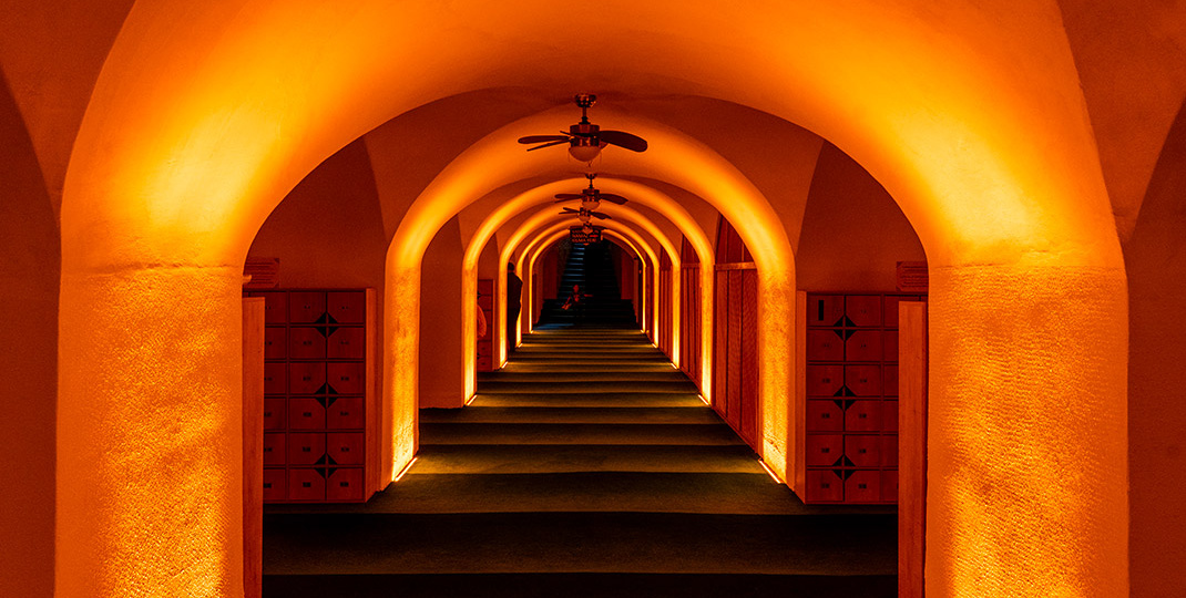 Пешком по Стамбулу. Подземная мечеть (Yeralti Camii)