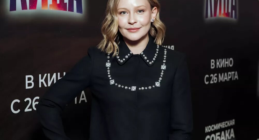 Саша Бортич, Юлия Пересильд, Любовь Аксенова, Марина Александрова и другие на премьере "Космической собаки Лиды"