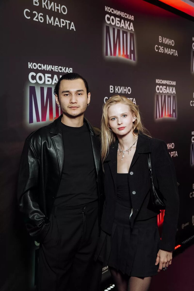 Александра Бортич и Давид Сократян📷
