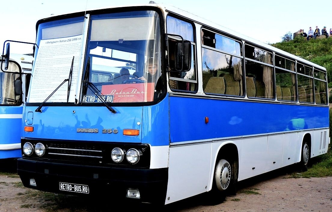 IKARUS 256. Предназначался для рынка ГДР.