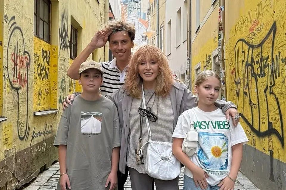 Иноагент Галкин и Алла пугачева с детьми