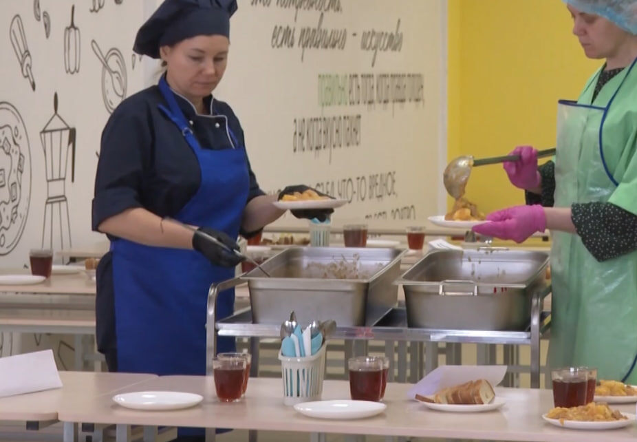     В солонцовской школе Красноярска подвели итоги организации питания учеников