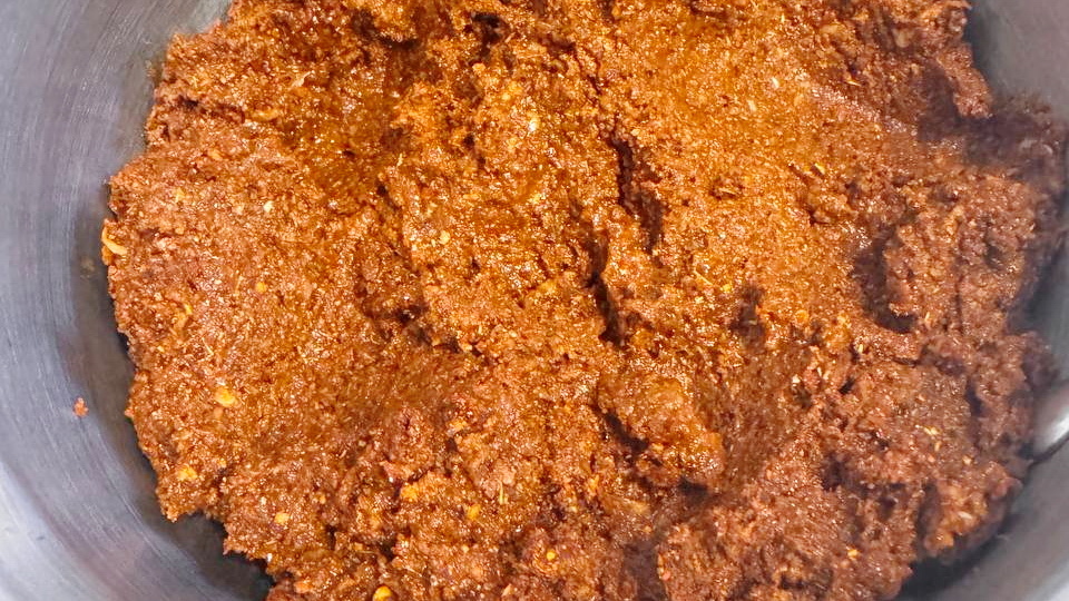 Лютейшая и античеловечная «Сибирская» аджика из корейского перца кочукару с маркетплейсов