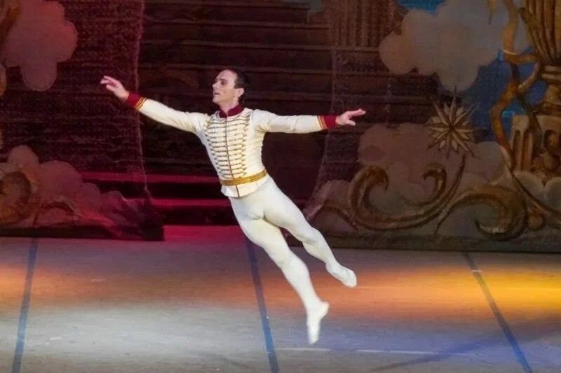 Премьер Большого театра Вячеслав Лопатин, фотография из открытых источников Яндекса