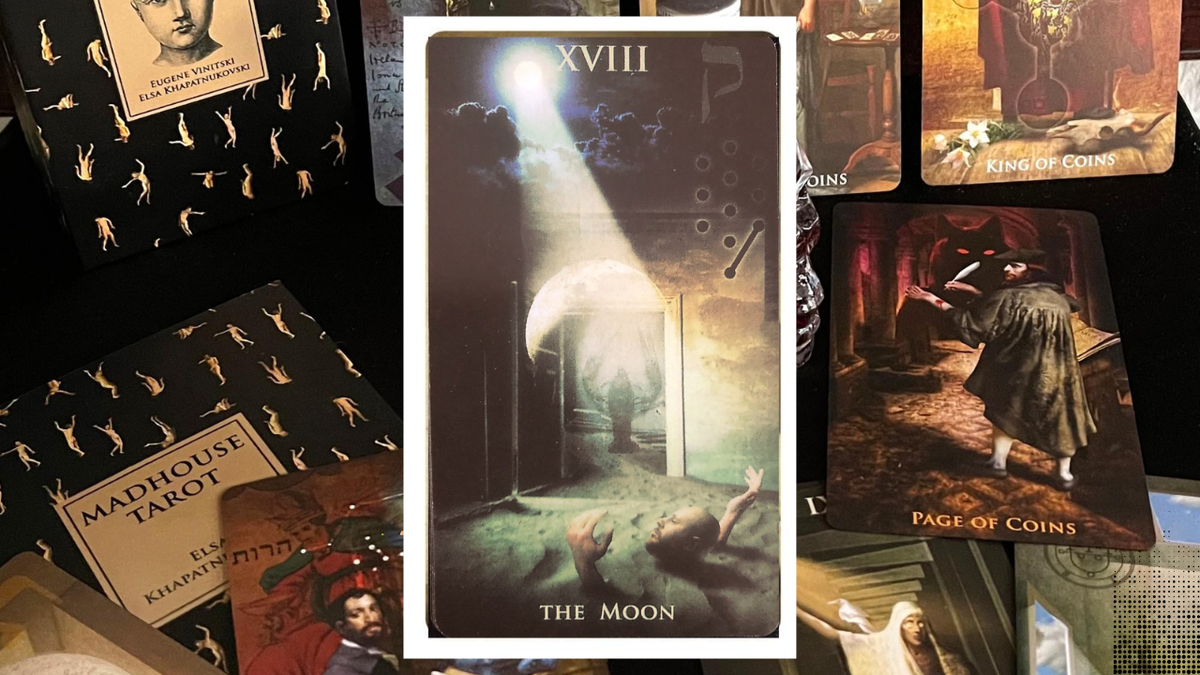 Луна. Photo «Madhouse Tarot» Eugene Vinitski, Elsa Khapatnukovski