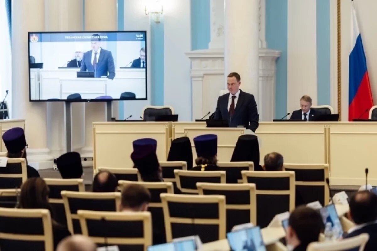    Губернатор представил отчет о своей деятельности перед Рязанской Думой
