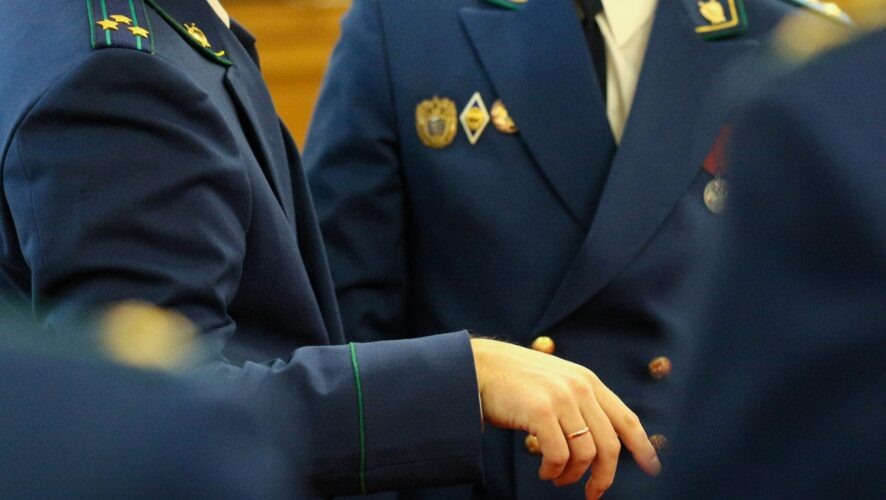 Прокуратура выявила нарушения в работе нескольких автошкол в Казани