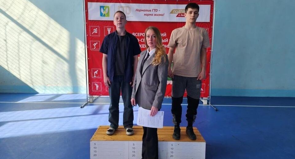    Анна Шолохова