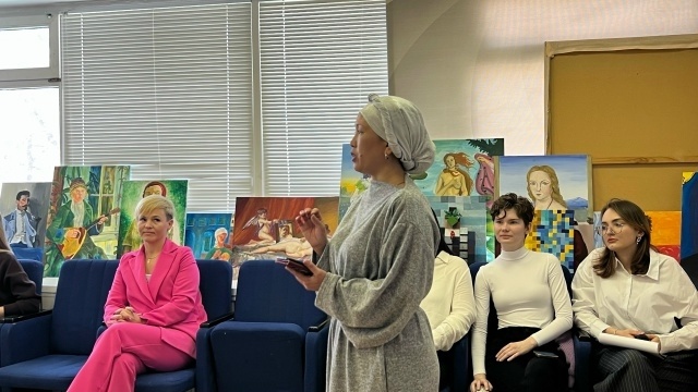 Листайте вправо, чтобы увидеть больше изображений